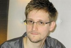 斯诺登爆料原视频,揭秘美国国家安全局监控内幕