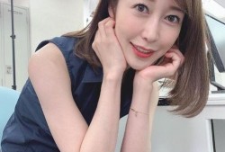 筱田系列在线观看,沉浸式观影之旅，探索日本动漫的奇幻世界